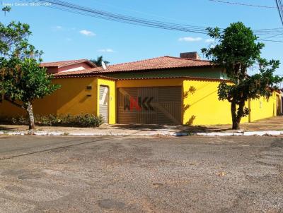 Casa para Venda, em Caldas Novas, bairro Estância Itanhangá, 5 dormitórios, 1 banheiro, 2 suítes